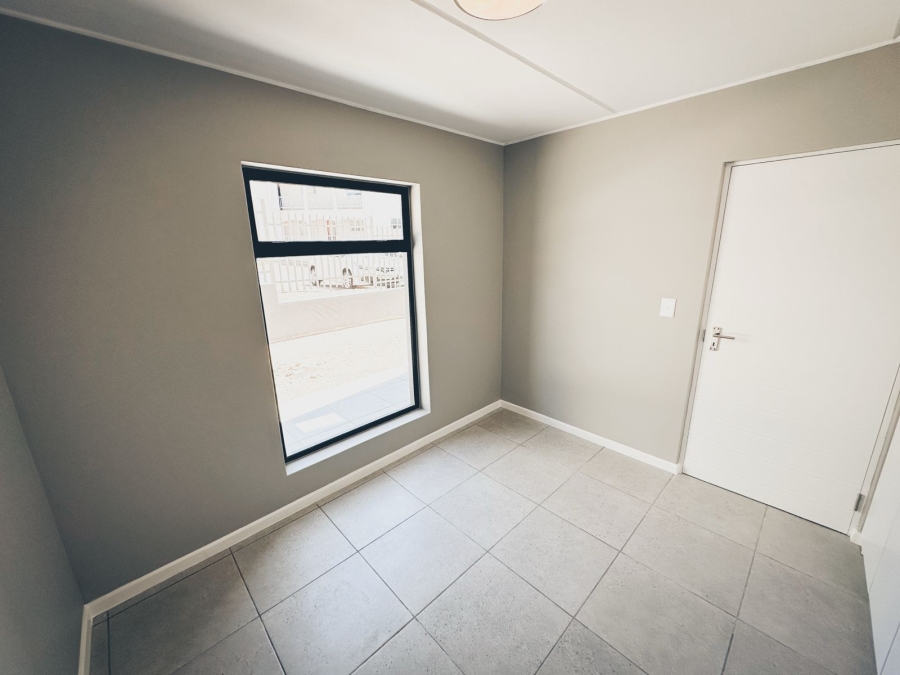 2 Bedroom Property for Sale in Mykonos Western Cape